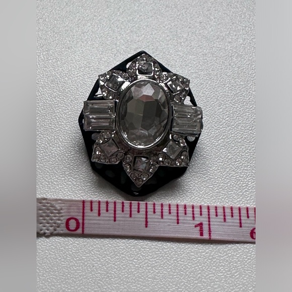 Clear Crystal Pin/Brooch - Picture 5 of 6